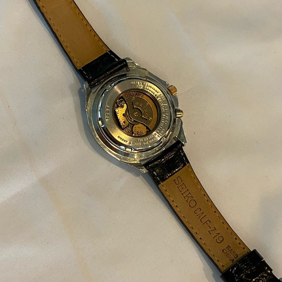 Seiko Kinetic Zales Exclusive Open Back Strap Watch - Picture 9 of 14